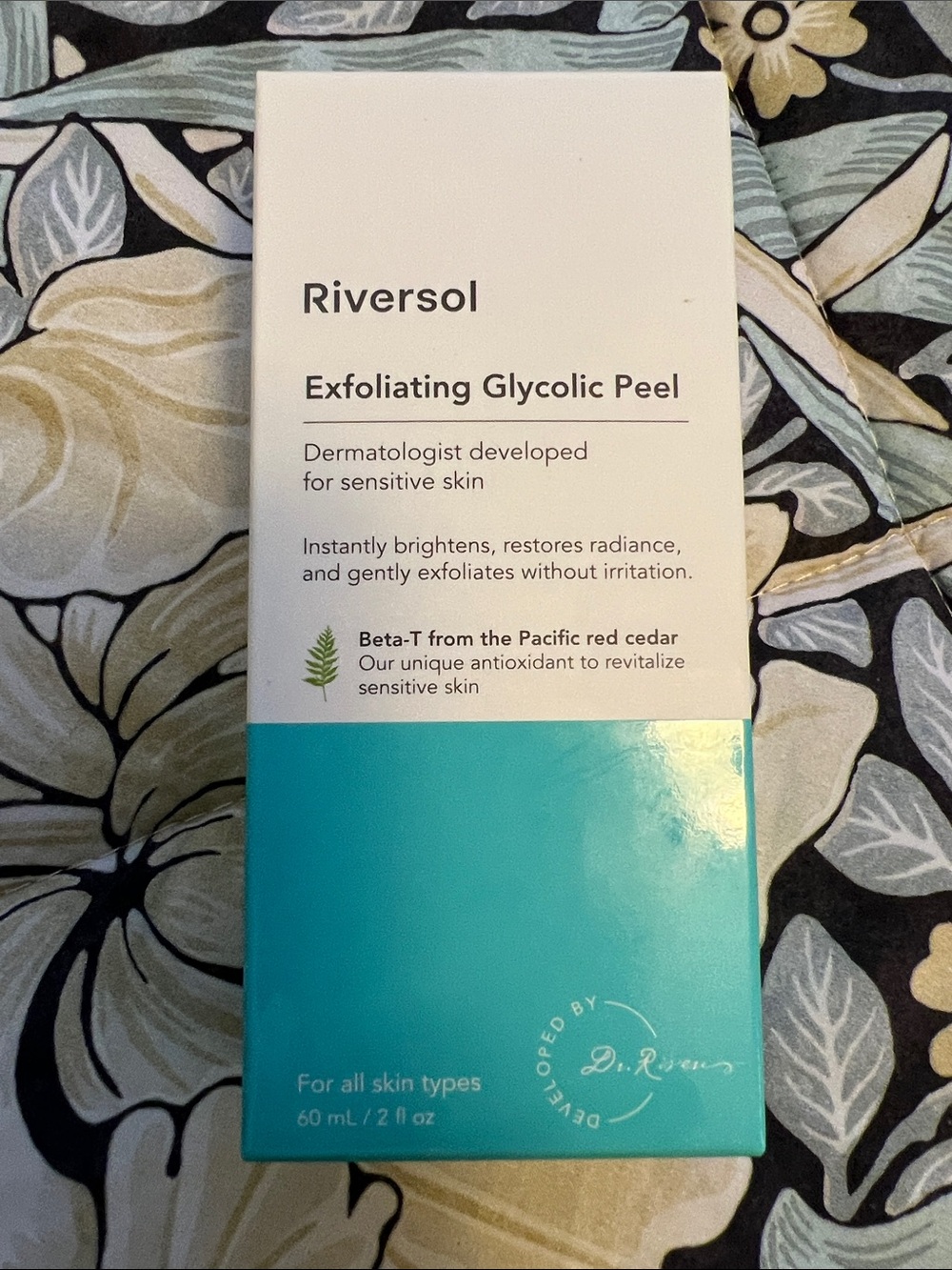 NEW IN BOX Riversol Exfoliating Glycolic Peel - 60ml